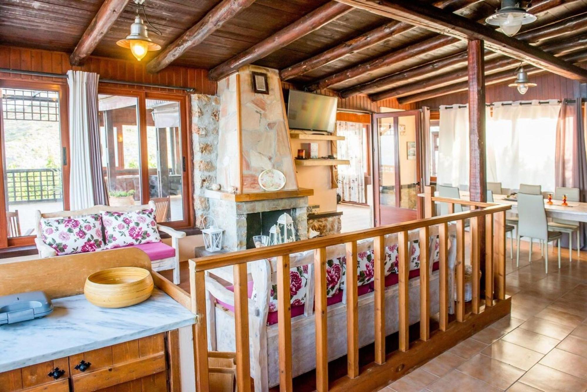 Villa Akrolithos With Private Pool Hanya Dış mekan fotoğraf